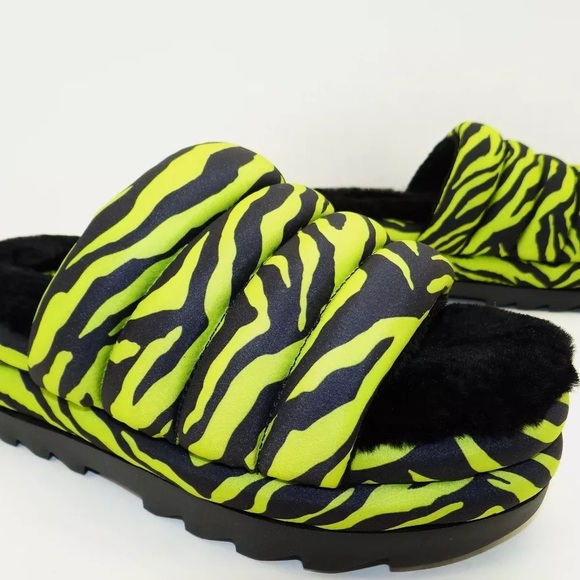 UGG - Maxi Slide Tiger Print In Key Lime - Picture 3 of 6